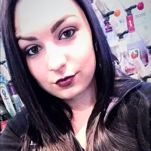 Meet your Posher, Kiley